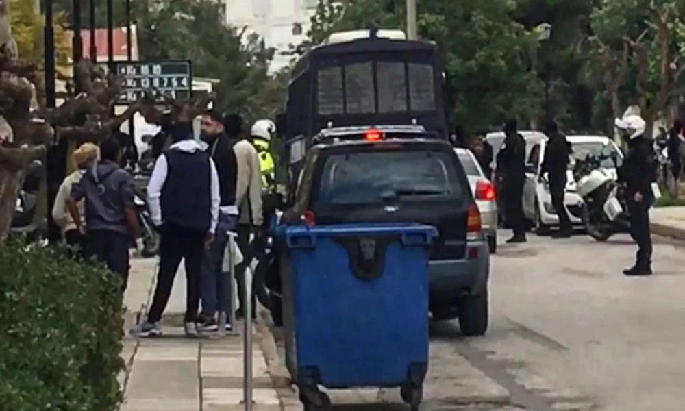 Στον Εισαγγελέα οι συλληφθέντες για τα πέντε τρομοκρατικά χτυπήματα